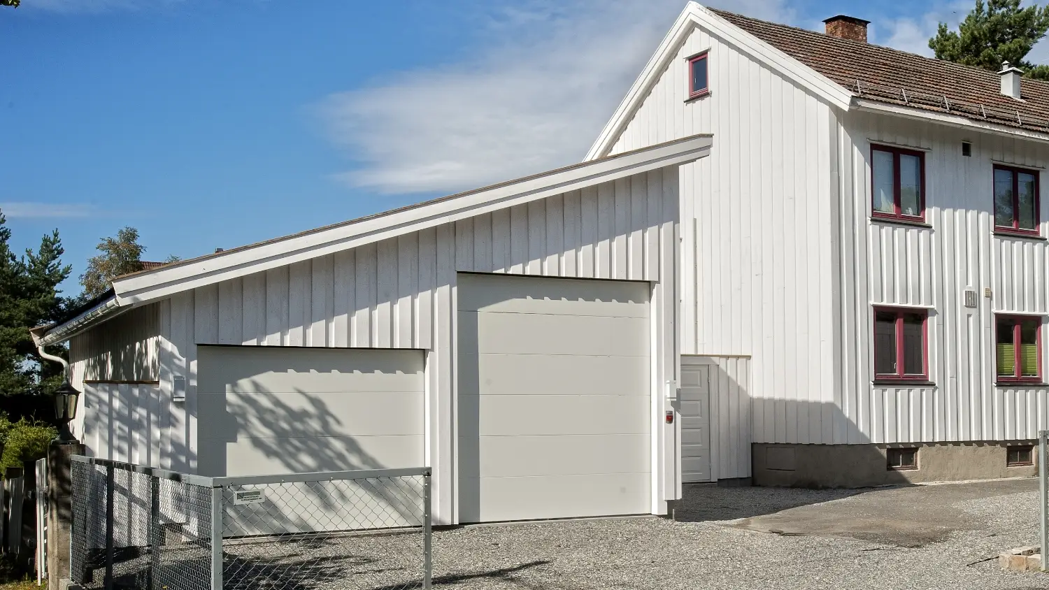 Karlshusgarasjene_Pulttak_dobbel_stor