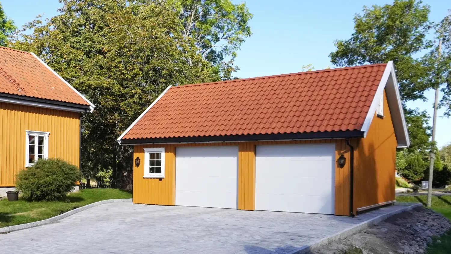 Karlshusgarasjene_hva-koster-en-garasje