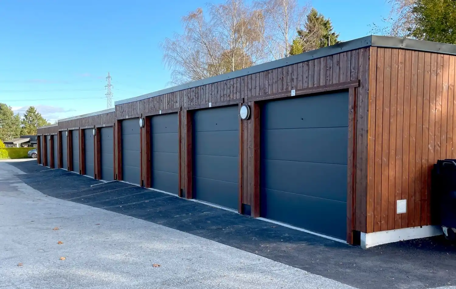 <a href='/bilder/referanser/rekkegarasjer/karlshusgarasjene_rekkegarasjer_014.jpg' download>Last ned bilde</a>