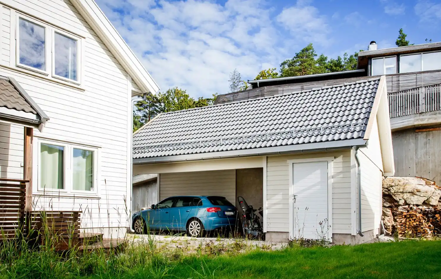 <a href='/bilder/referanser/saltak-dobbel/karlshusgarasjene_saltak_dobbel_039.jpg' download>Last ned bilde</a>